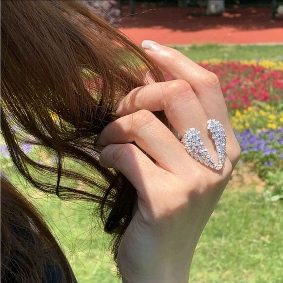 New FOR LOVE AND LEMONS adjustable angel wings ring - Picture 5 of 10